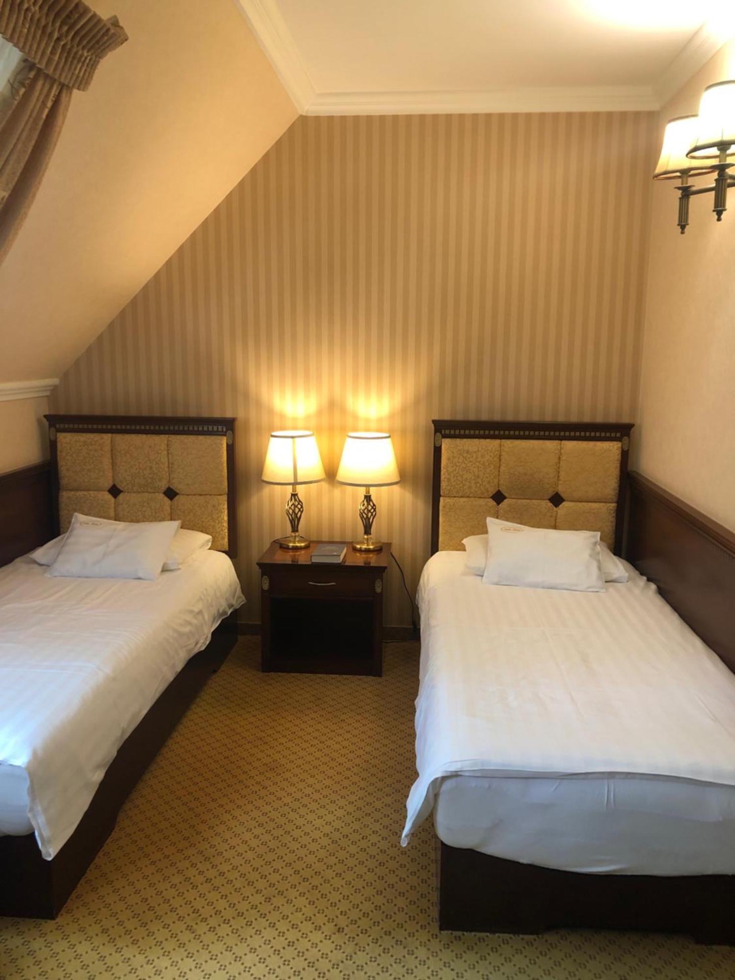 Villa Hotel Debrecen Eksteriør bilde