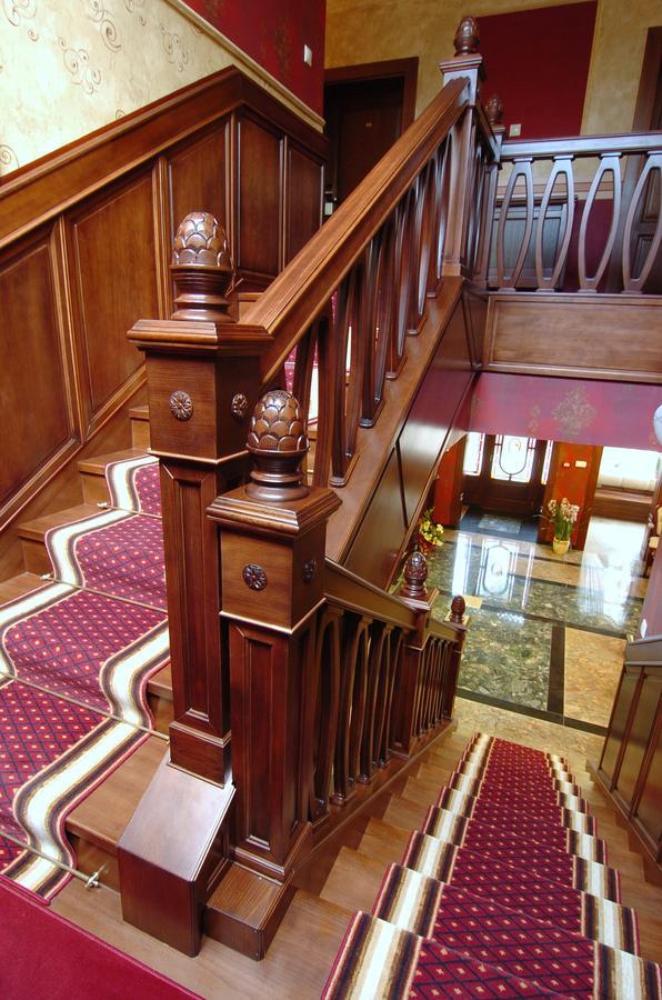 Villa Hotel Debrecen Eksteriør bilde
